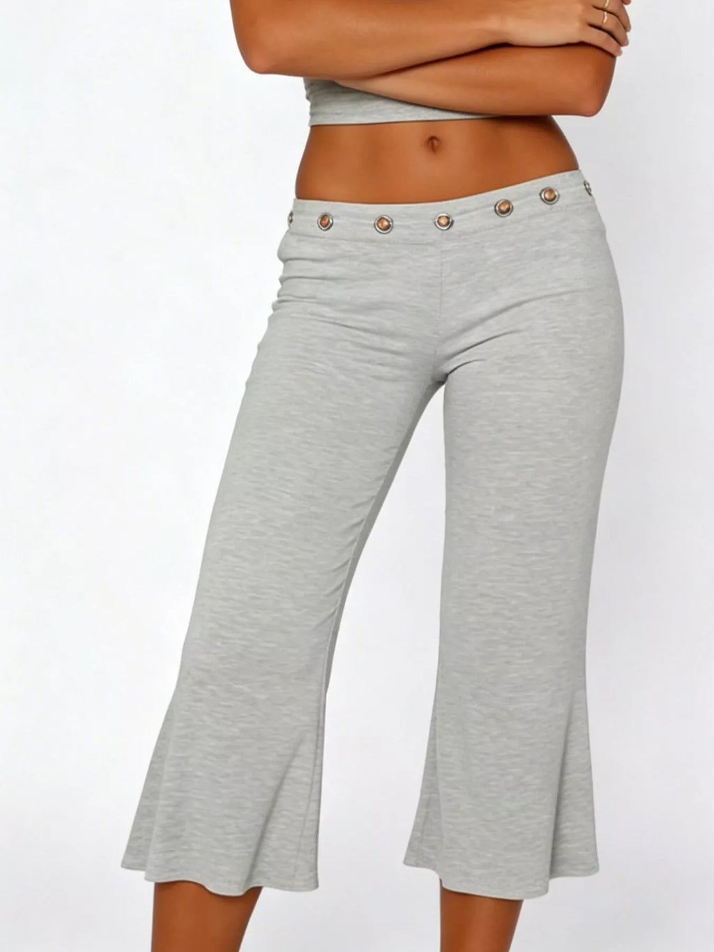 Mid Rise Capris Pants