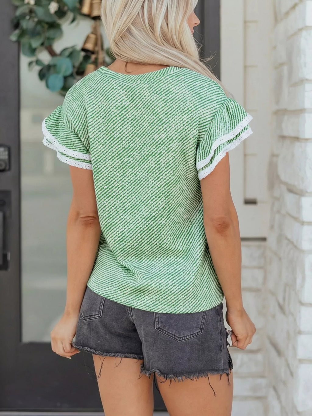 Twilled Print Lace Trim Ruffled Short Sleeve Blouse