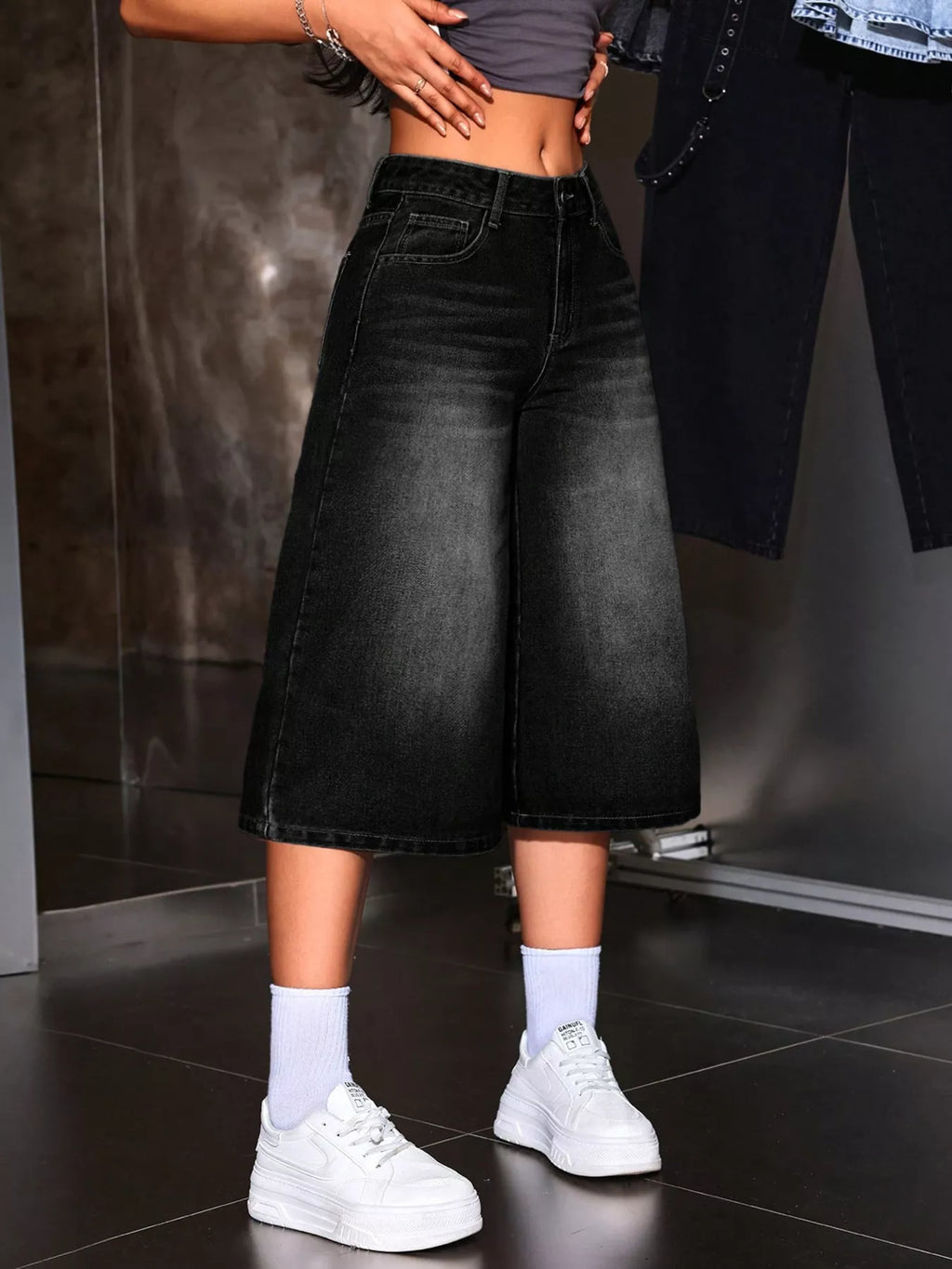 Wide Leg Denim Capris