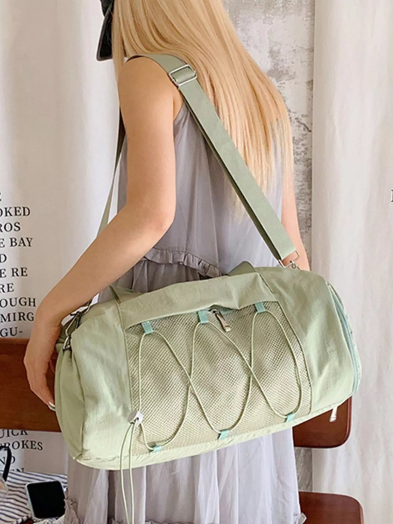 Duffel Bag with Mesh Pocket