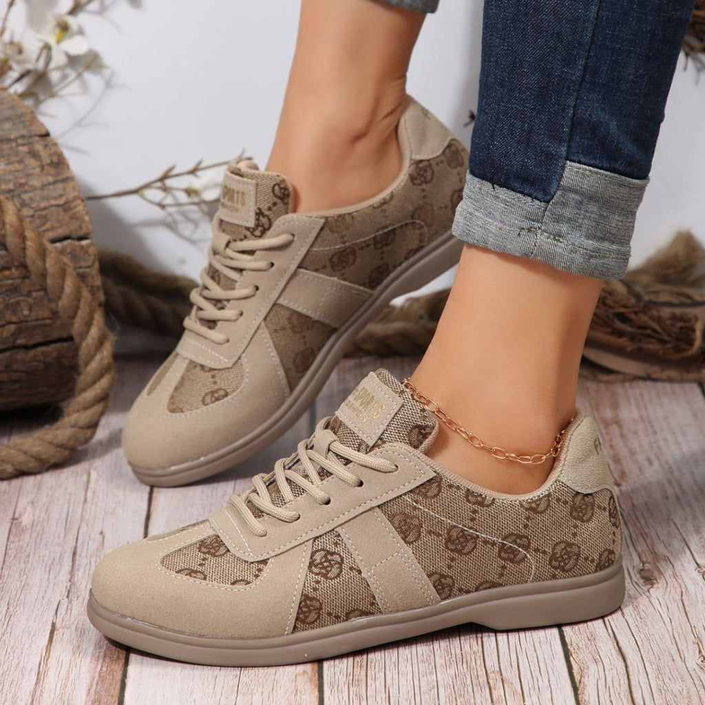 Lace Up Round Toe Sneakers