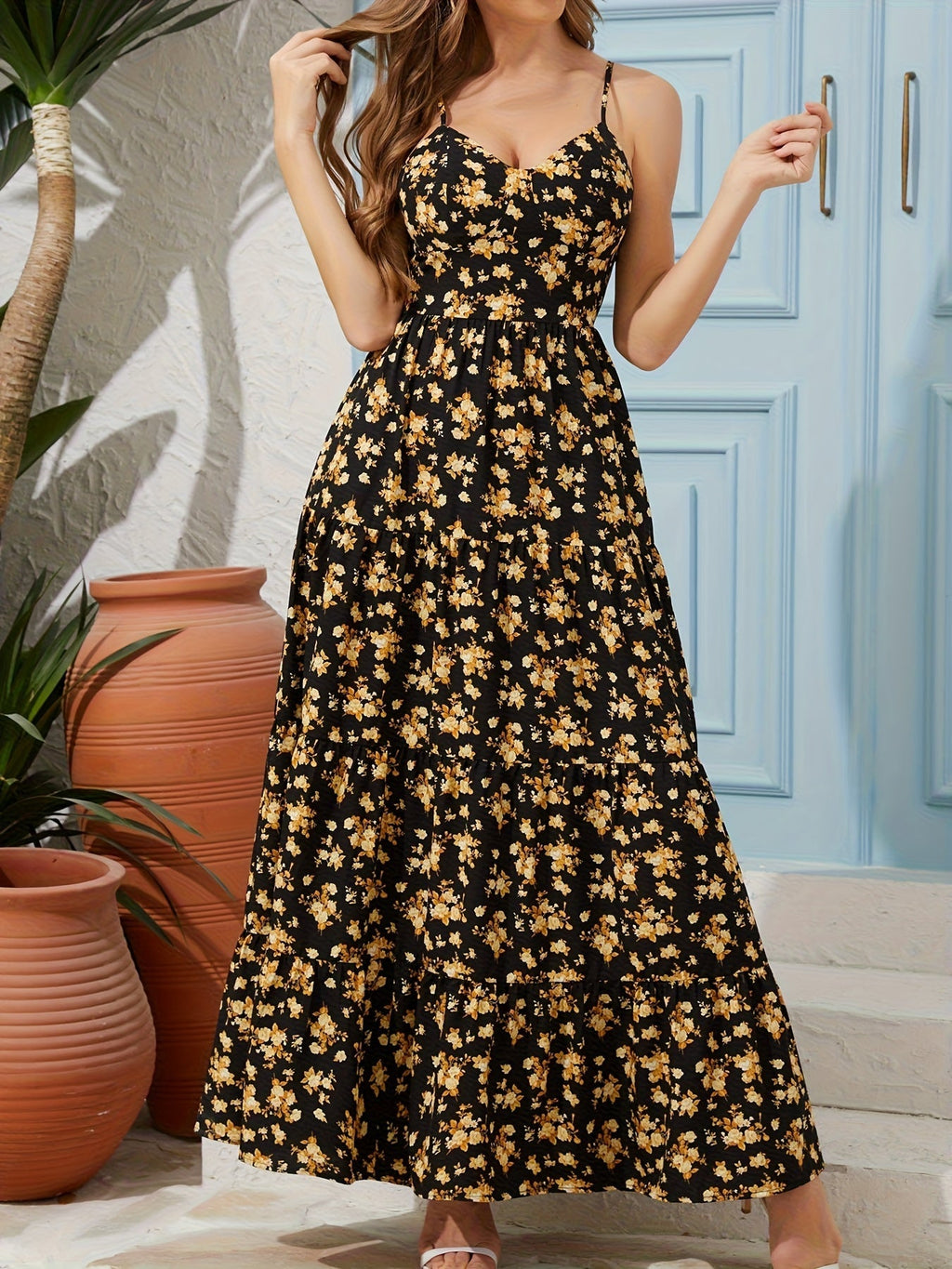 Women’s Floral Backless Maxi Dress – Strappy Dress with Bow & Flowy Skirt