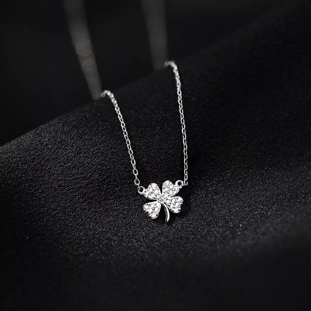925 Sterling Silver Zircon Four Leaf Clover Necklace