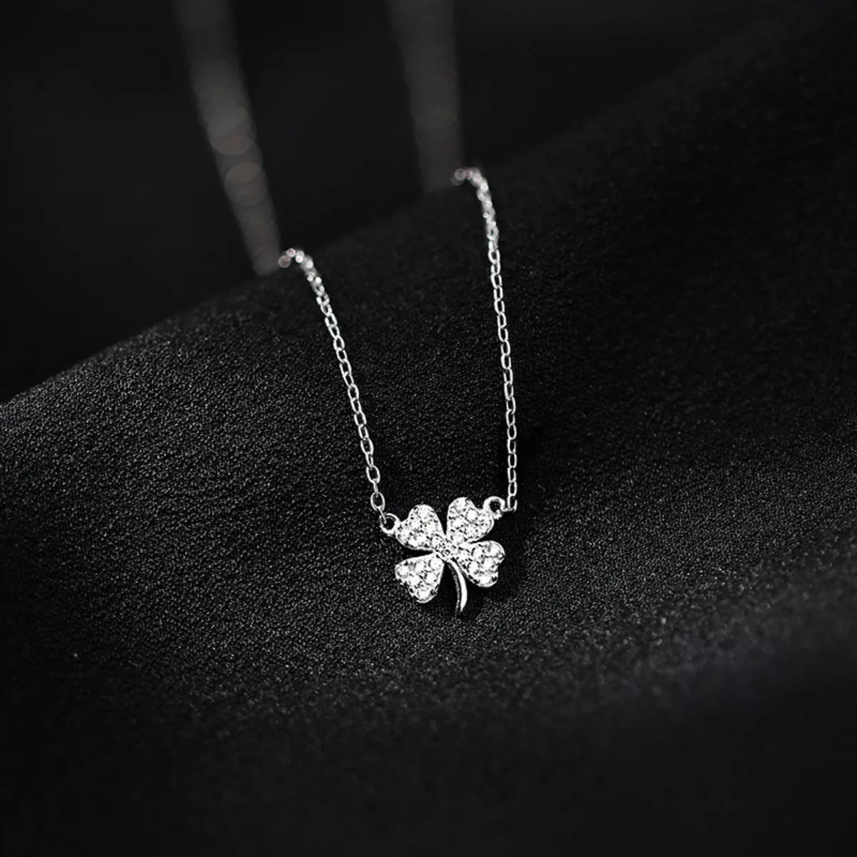 925 Sterling Silver Zircon Four Leaf Clover Necklace
