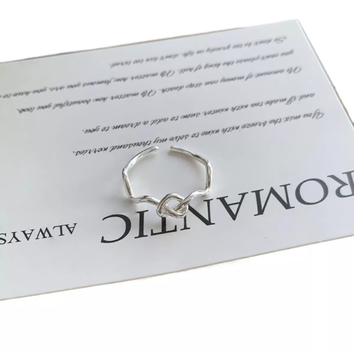 Lightweight Knot Open Ring