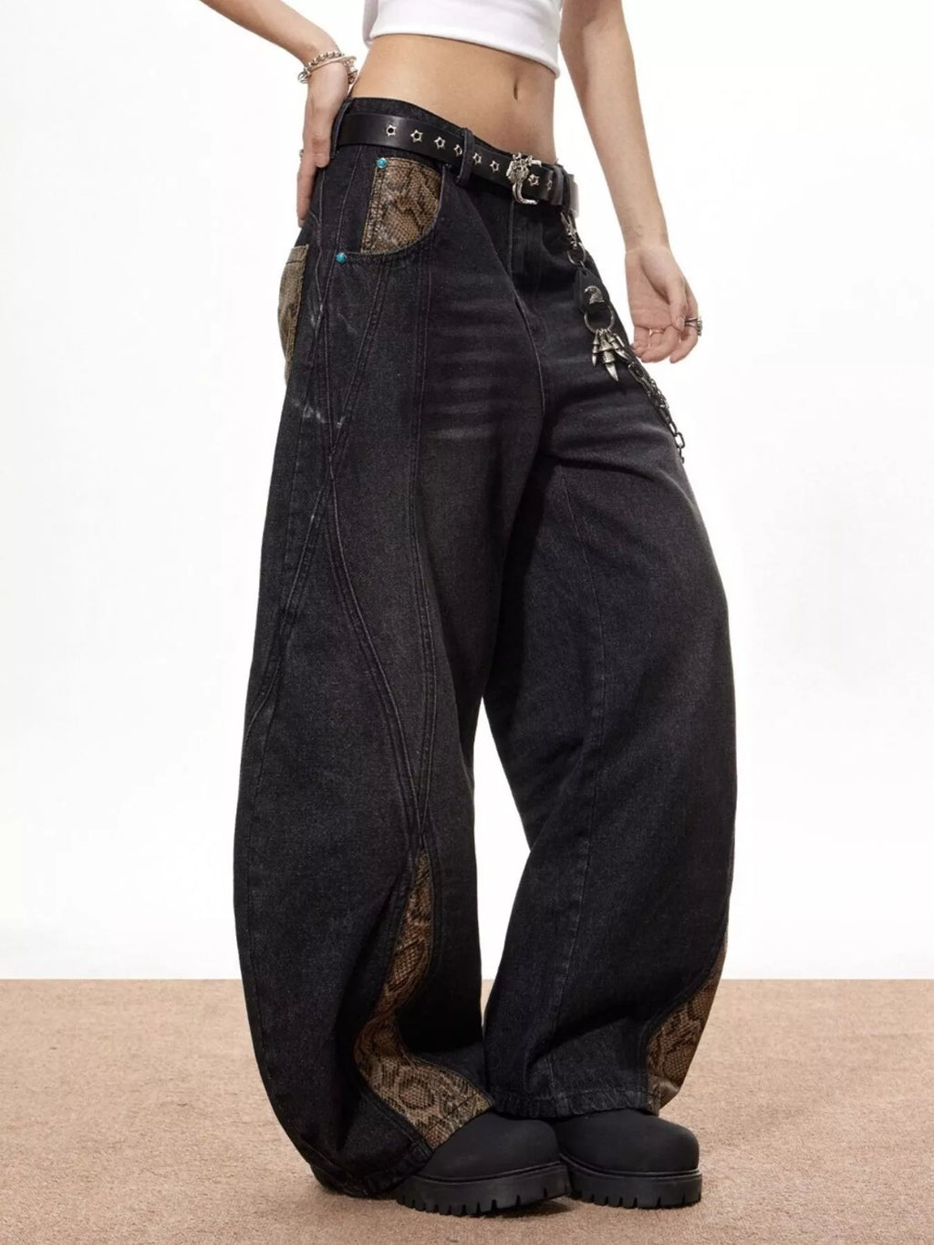 Men's Vintage Wide Leg Jeans with Snake Print