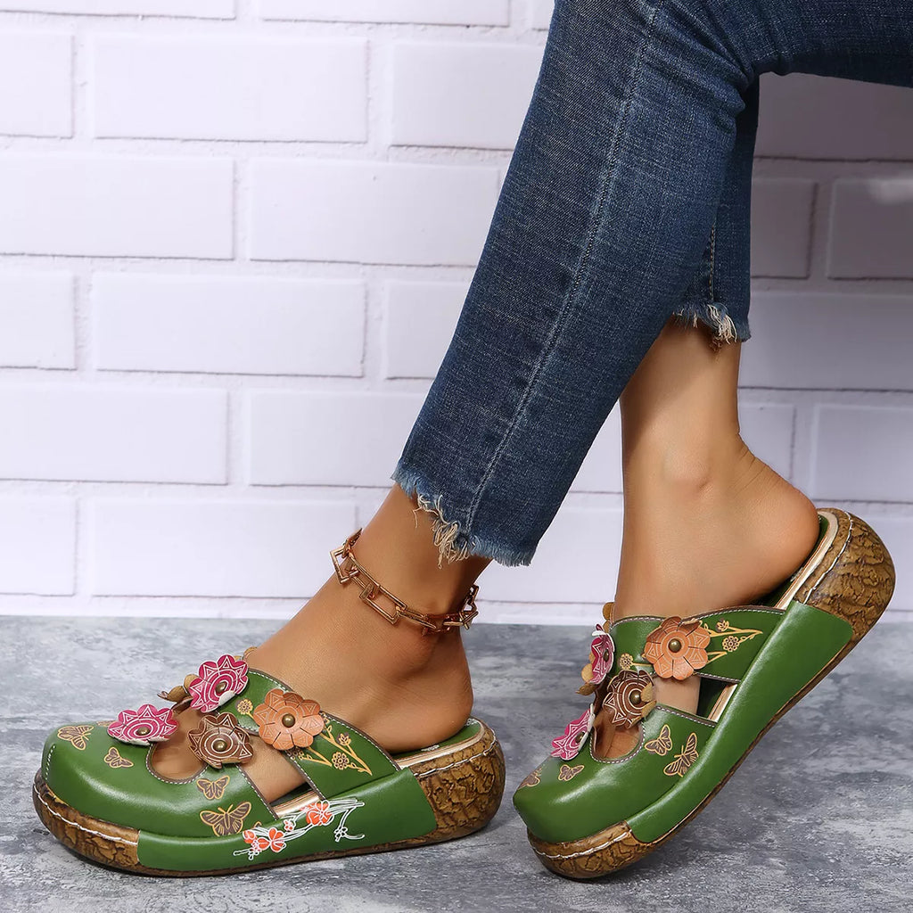 Round Toe Platform Sandals