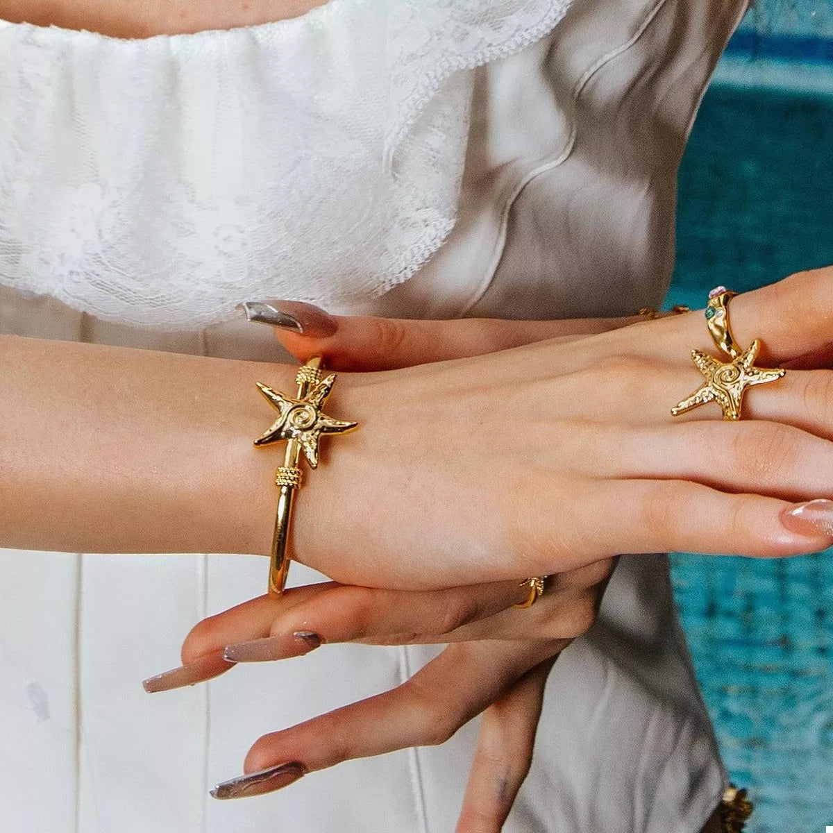 18K Gold-Plated Starfish Open Bracelet