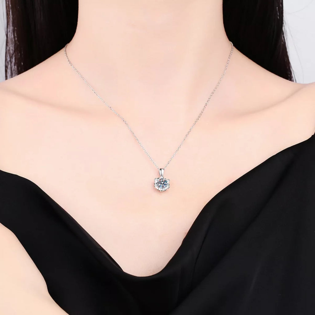 1 Carat Moissanite 925 Sterling Silver Flower Necklace