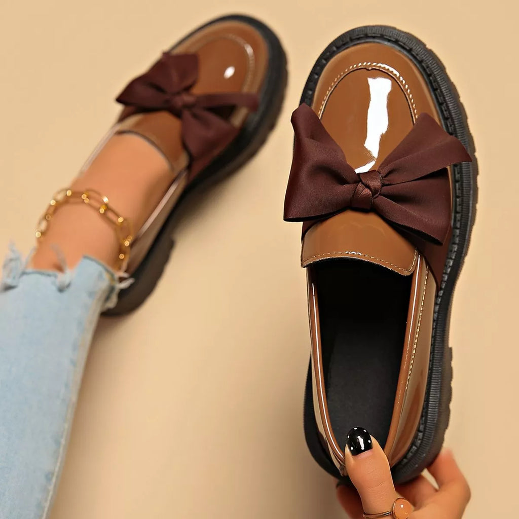 Bow Decor Round Toe Loafers
