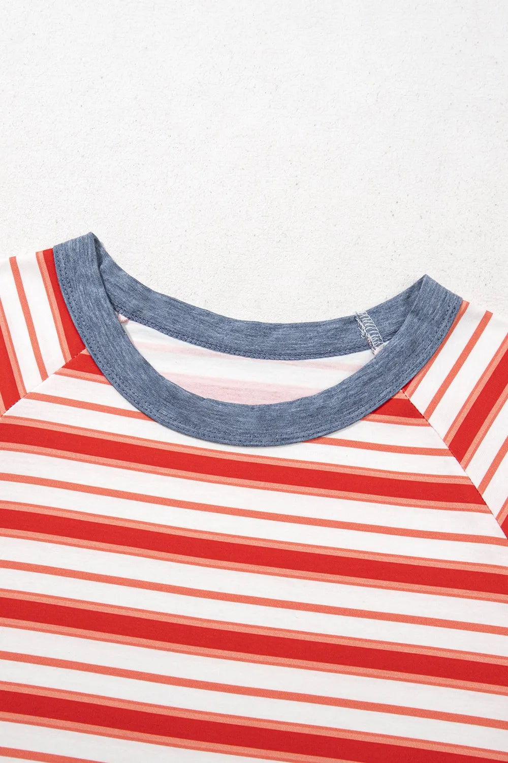 Stripe Print Contrast Collar Raglan Sleeve T Shirt