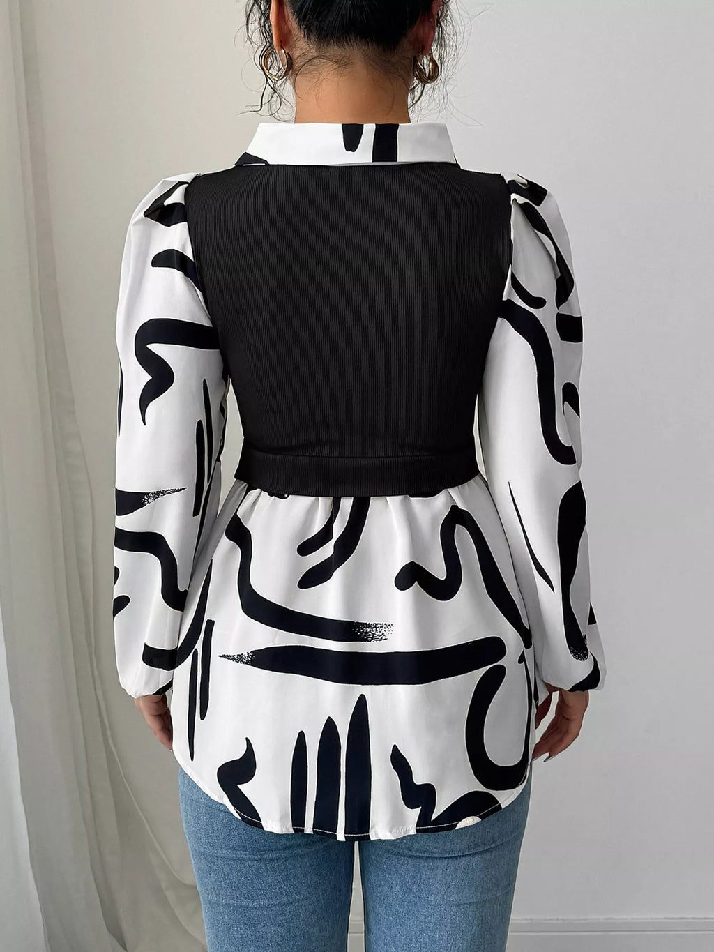 Abstract Print Long Sleeve Blouse