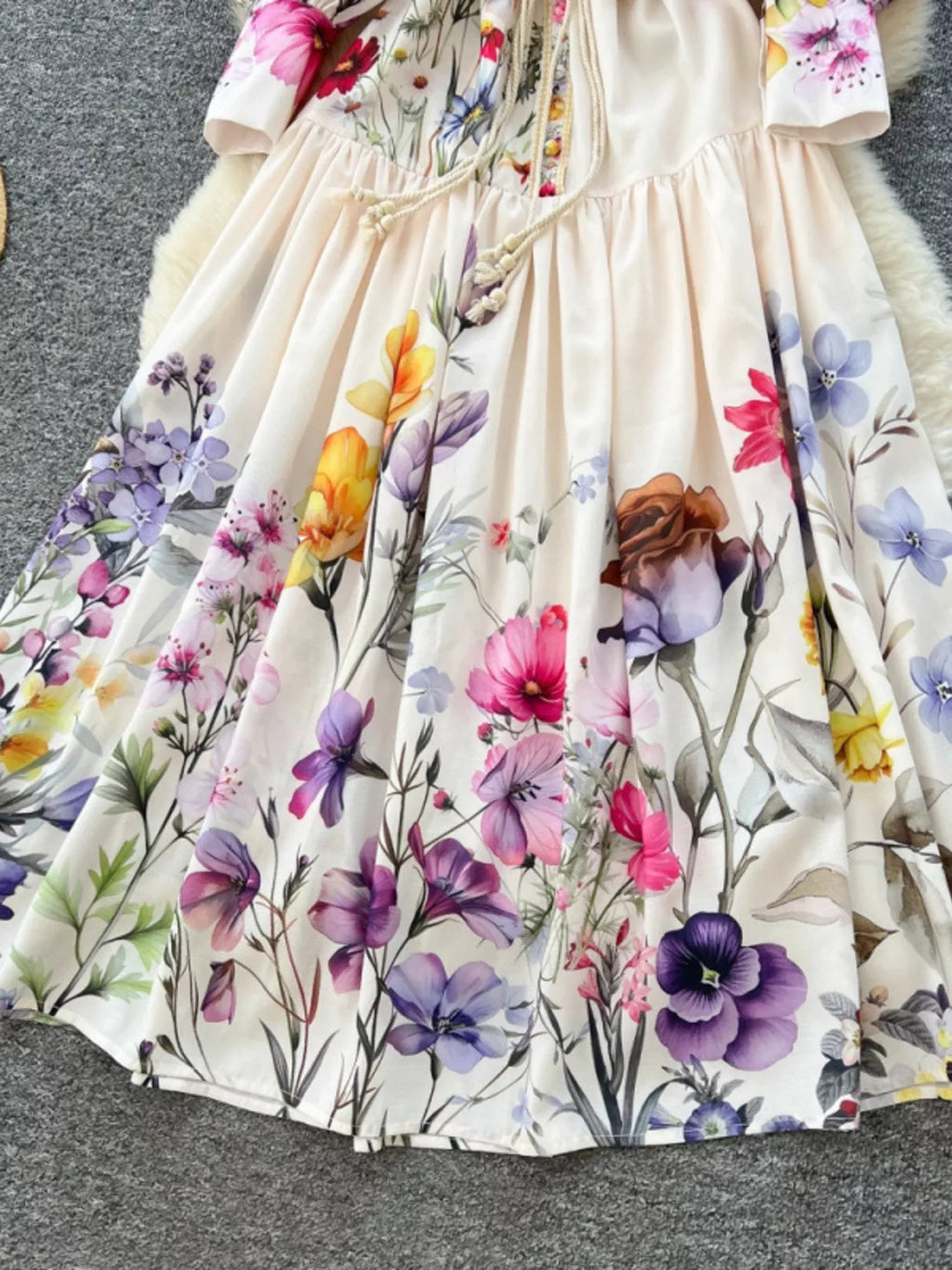 Floral Print Lantern Sleeve Midi Dress