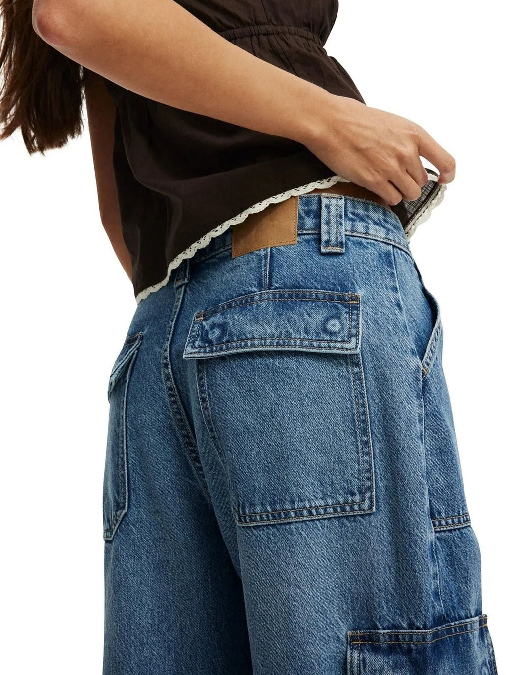 Wide Leg Cargo Jeans