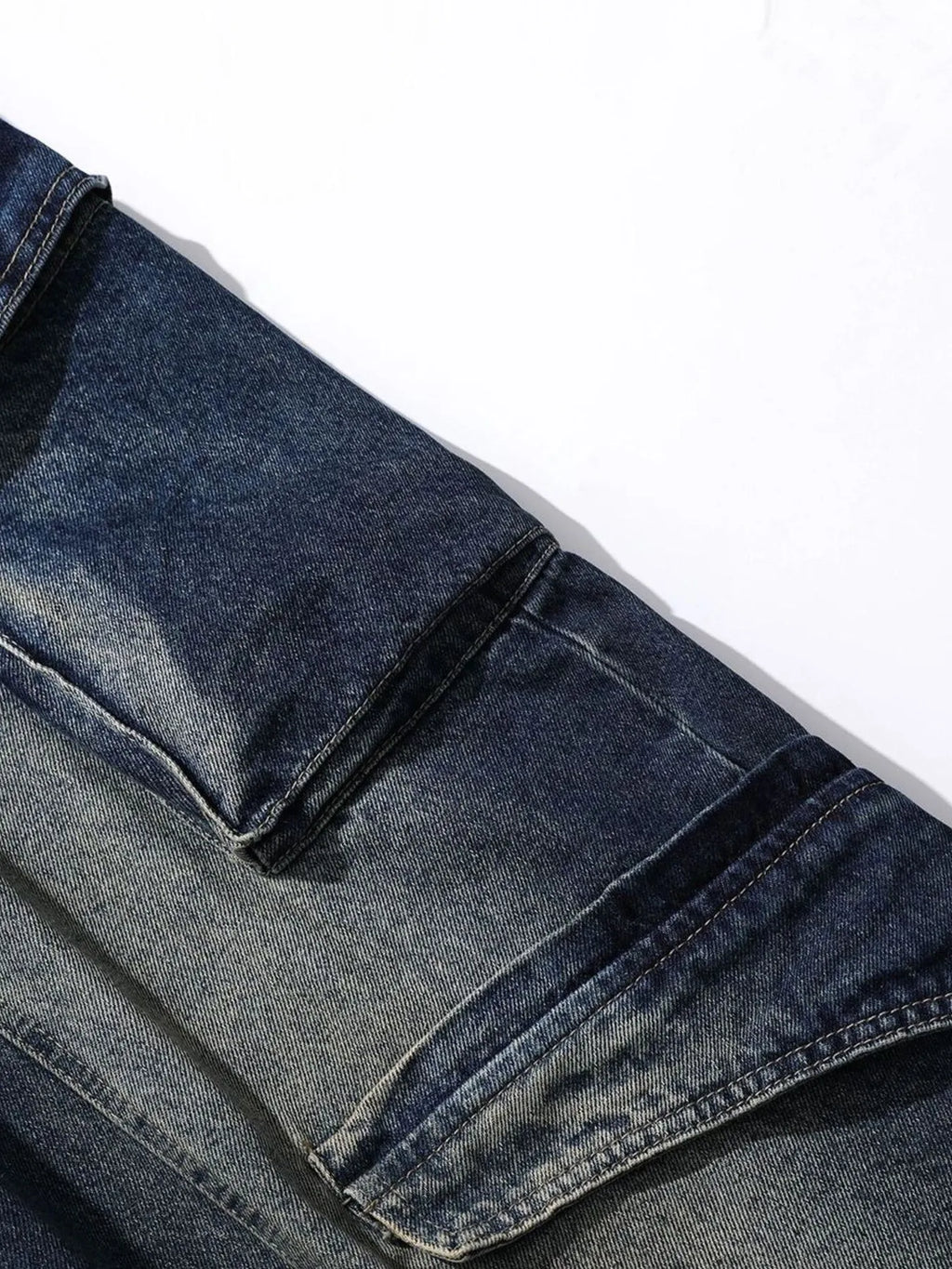 Men's Wide Leg Cargo Jeans