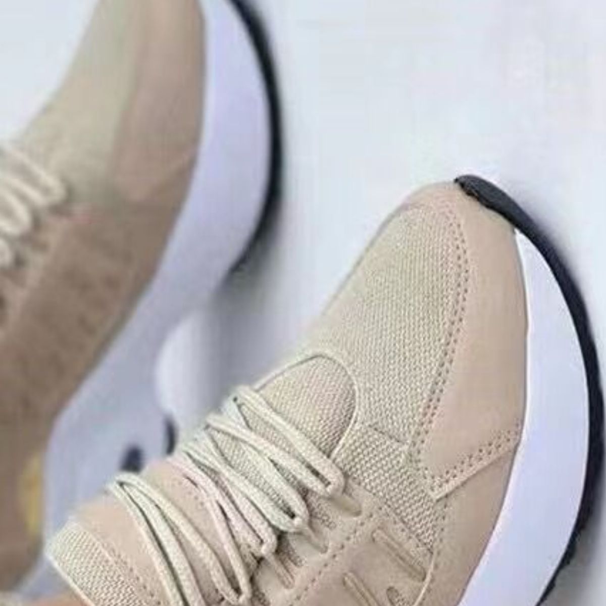 Lace Up Round Toe Sneakers