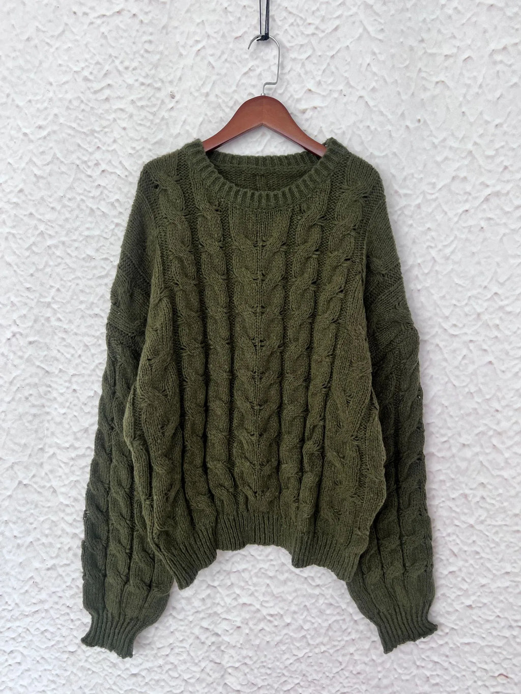 Cable Knit Long Sleeve Sweater