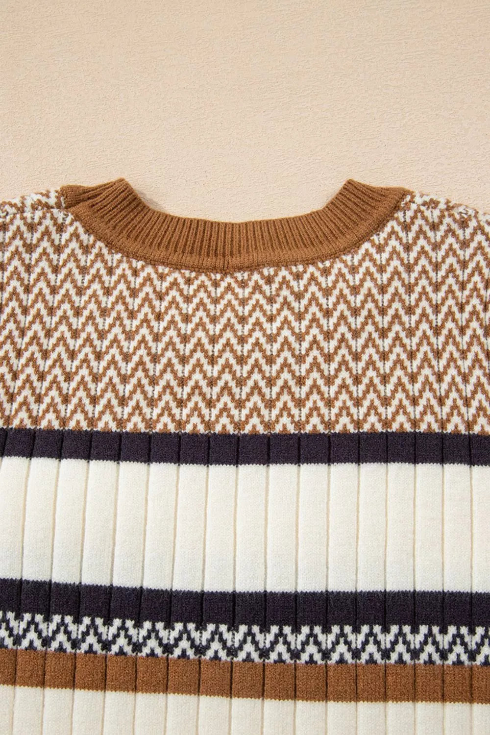 Stripe Stylish Pattern Knitted Ribbed Trim Slim Sweater