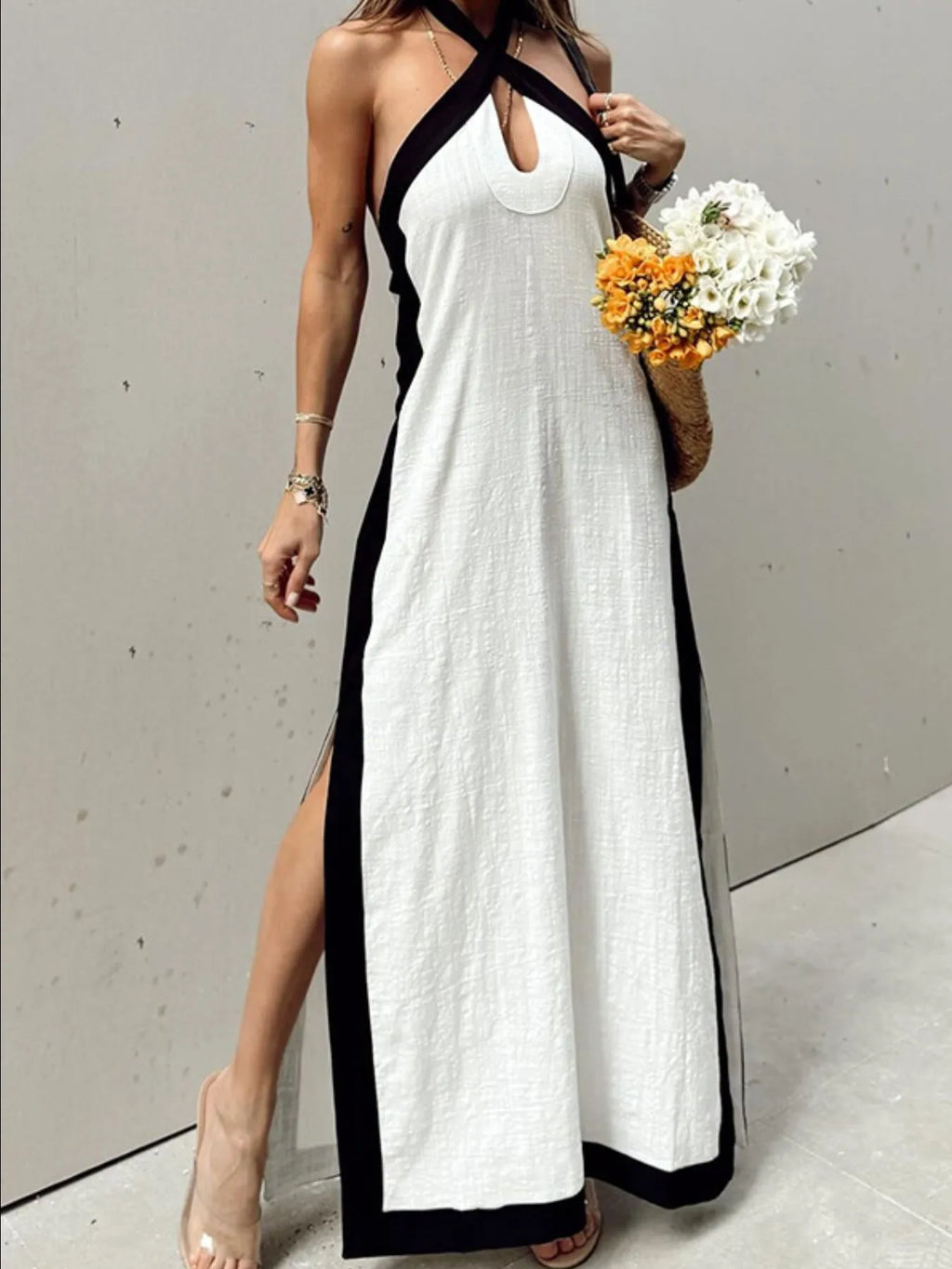 Contrast Halter Sleeveless Maxi Dress