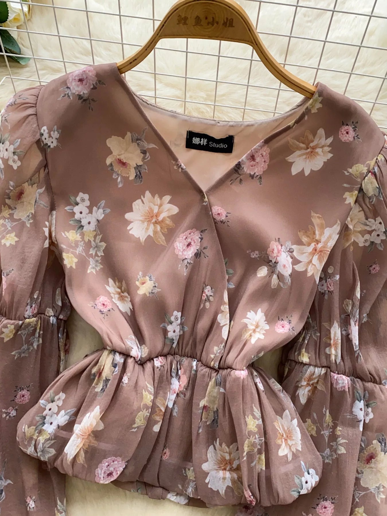 Floral Print Chiffon Balloon Sleeve Blouse