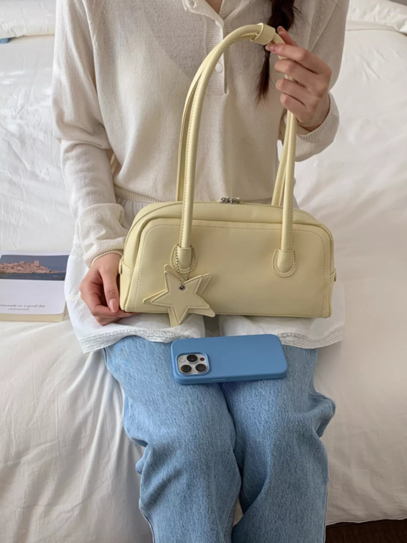 Star Charm Shoulder Bag