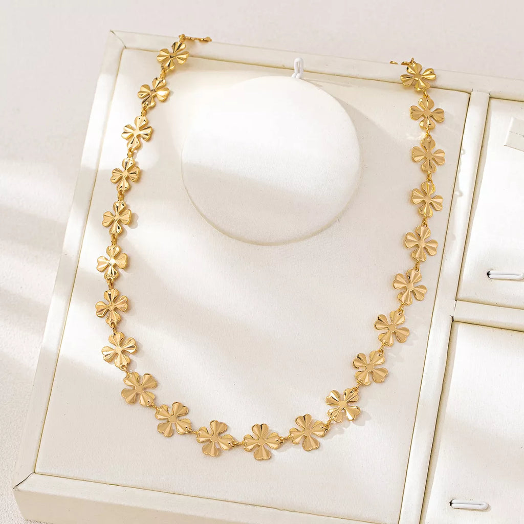 18K Gold-Plated Alloy Flower Chain Necklace
