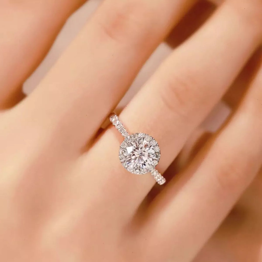 2 Carat Moissanite 925 Sterling Silver Ring