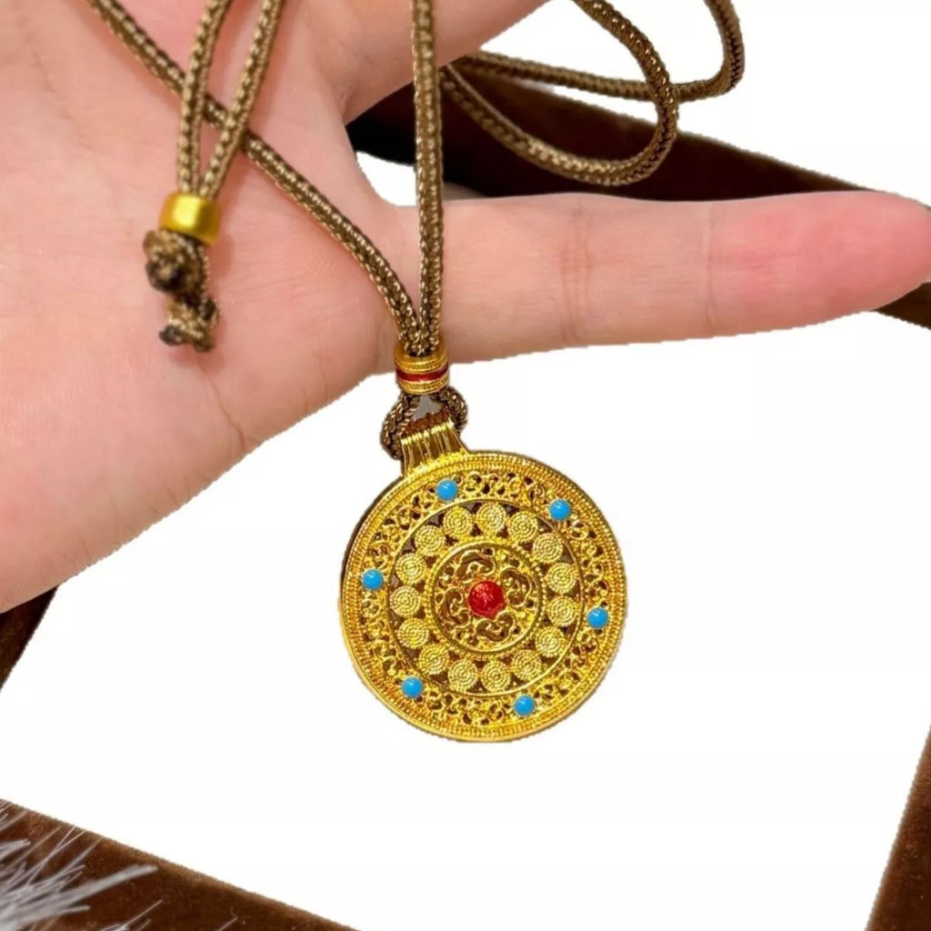 18K Gold-Plated Round Pendant Necklace