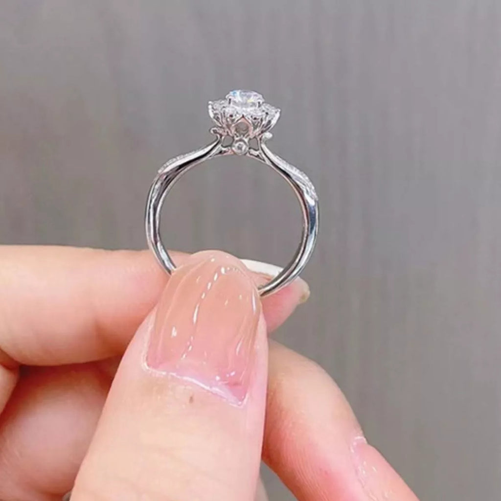 1 Carat Moissanite 925 Sterling Silver Ring