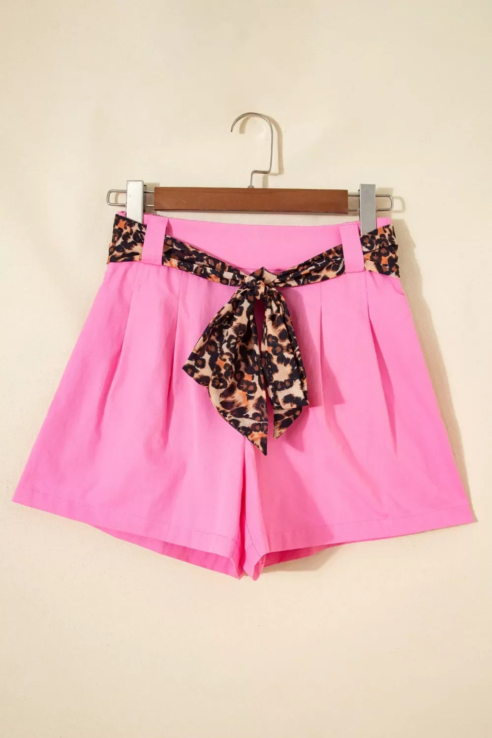 Leopard Contrast Sash Belt Pleated Wide Leg Shorts