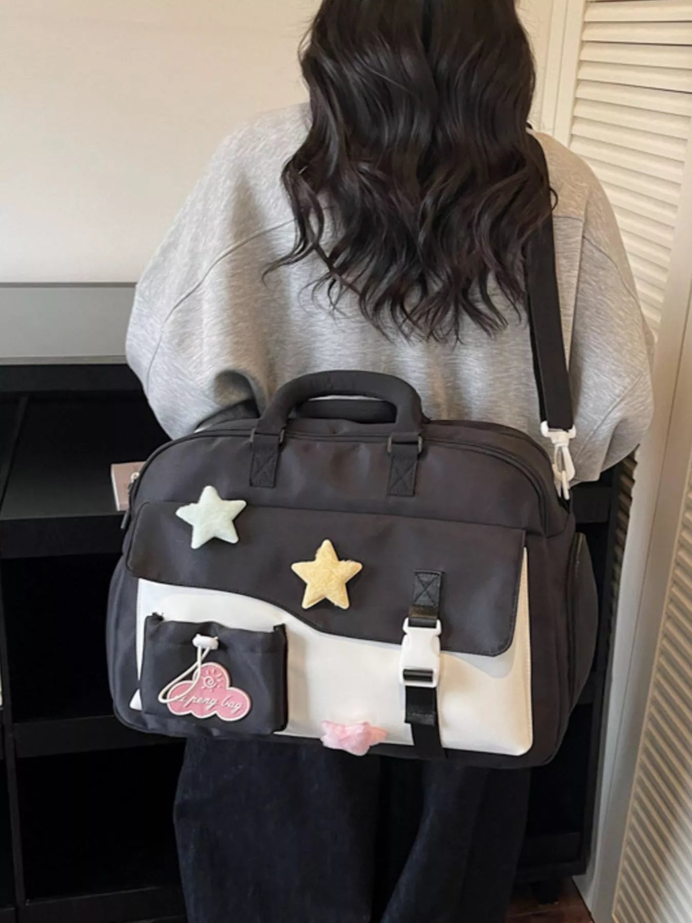 Color Block Star & Cloud Embellished Travel Bag