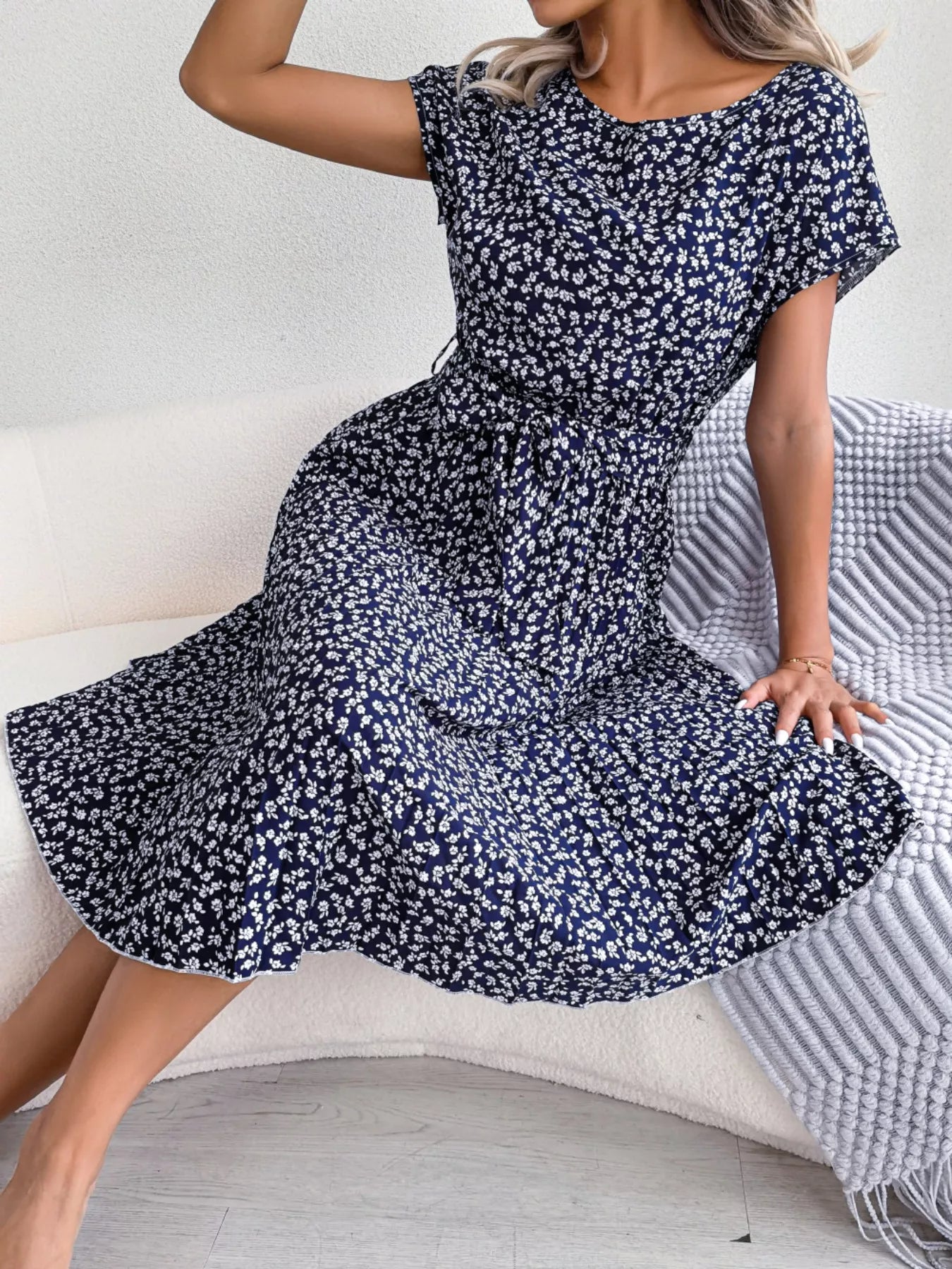 Floral Print Pleated Midi Dress with Belt
