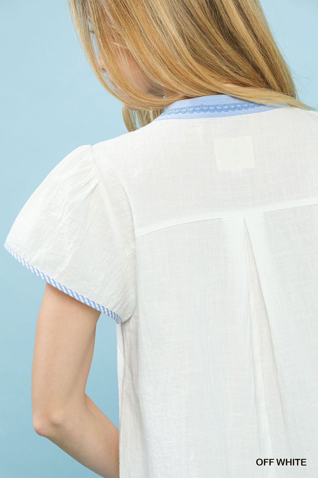 Umgee Abstract Applique Split Neck Top