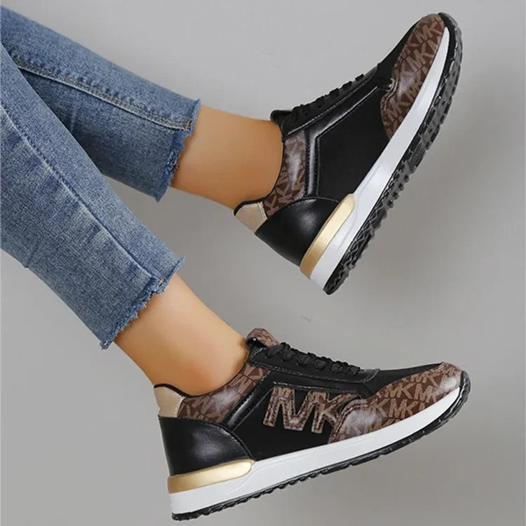 Contrast Lace Up Round Toe Sneakers
