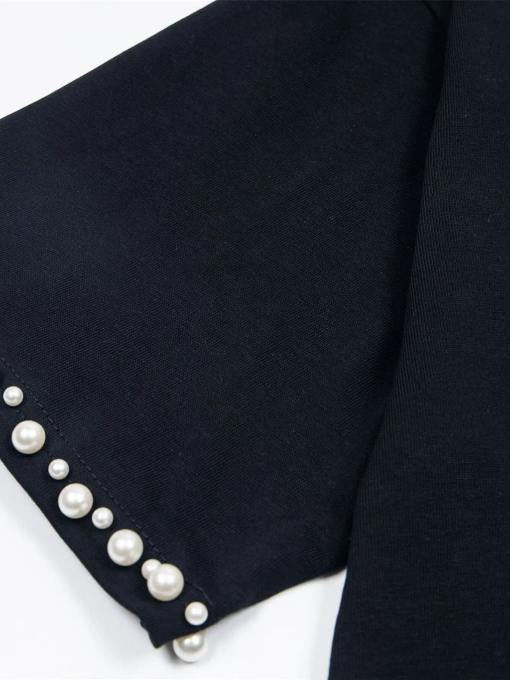 Men's Pearl Detail Round Neck T-Shirt