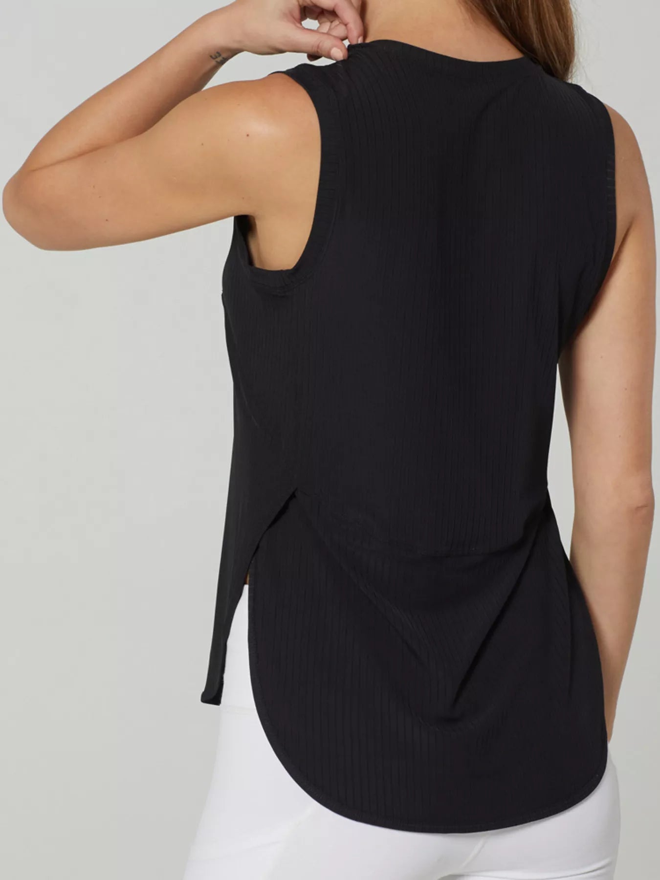 Lightweight Ribbed Active Tank