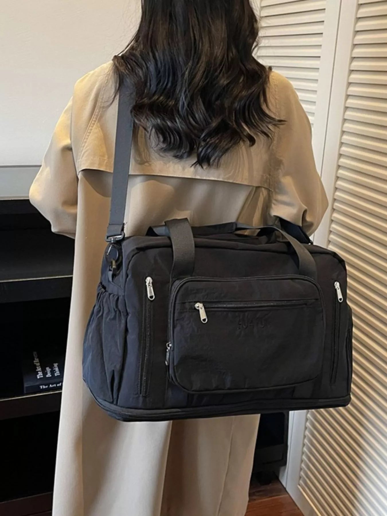 Canvas Duffel Bag with Multiple Pockets