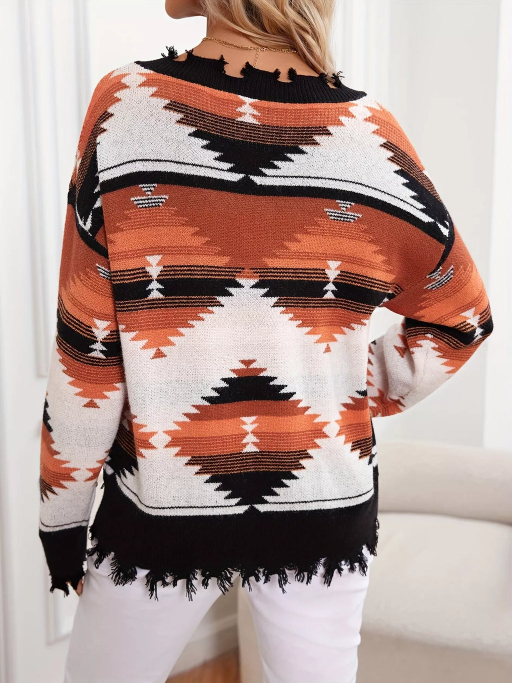 Geometric Frayed Hem V-Neck Long Sleeve Sweater