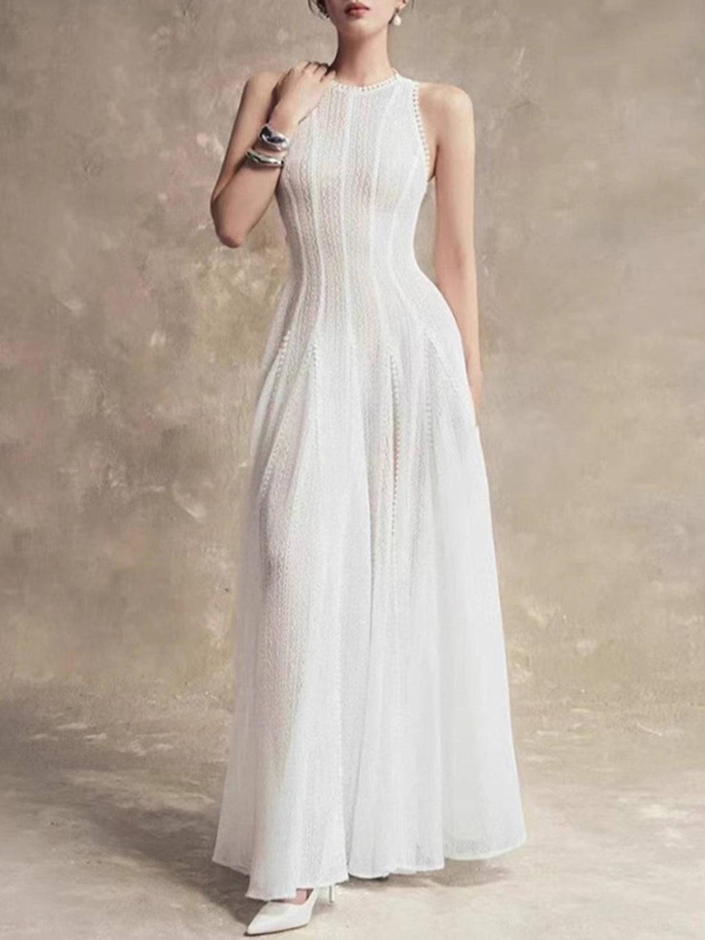 Lace Round Neck Sleeveless Maxi Dress