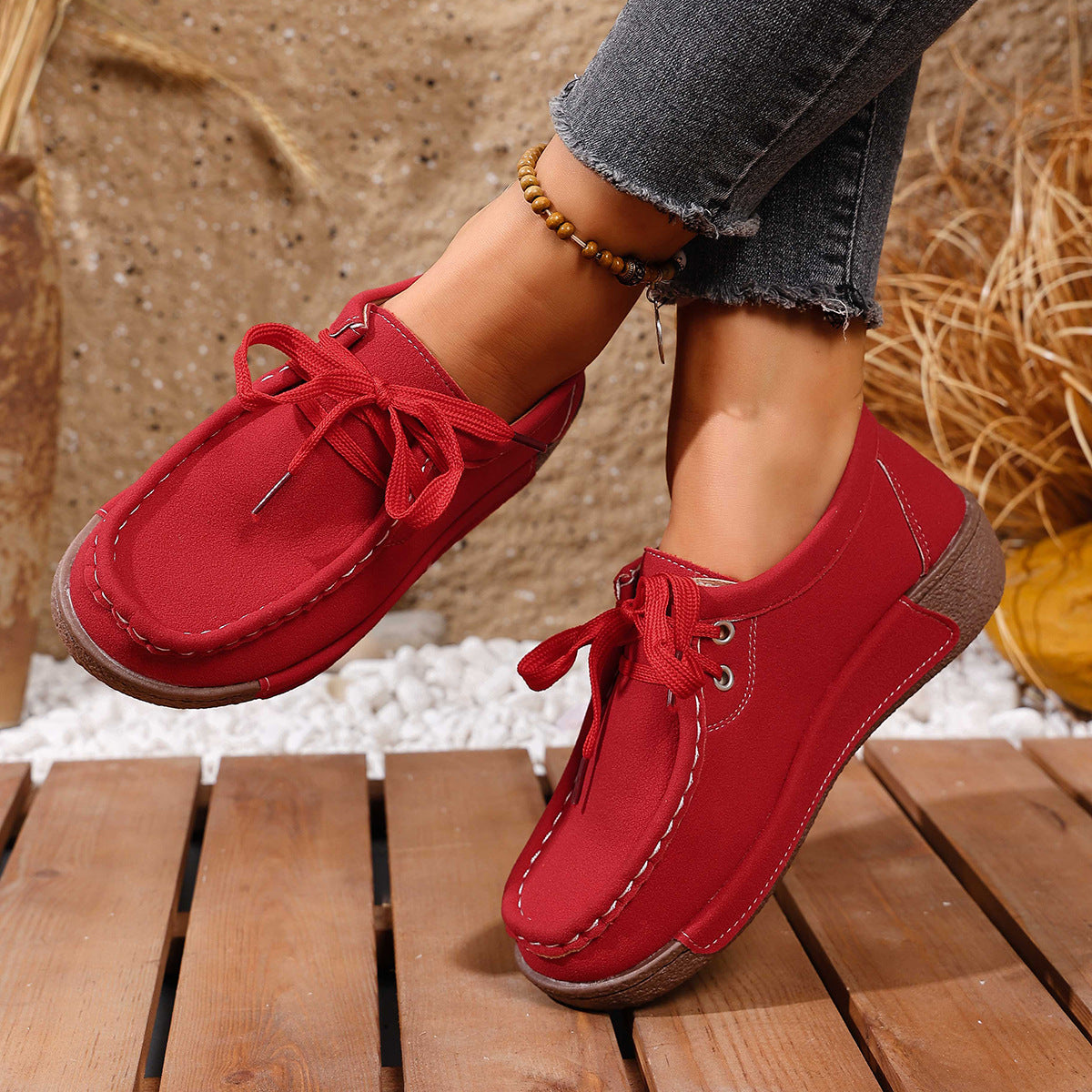 Lace Up Round Toe Sneakers