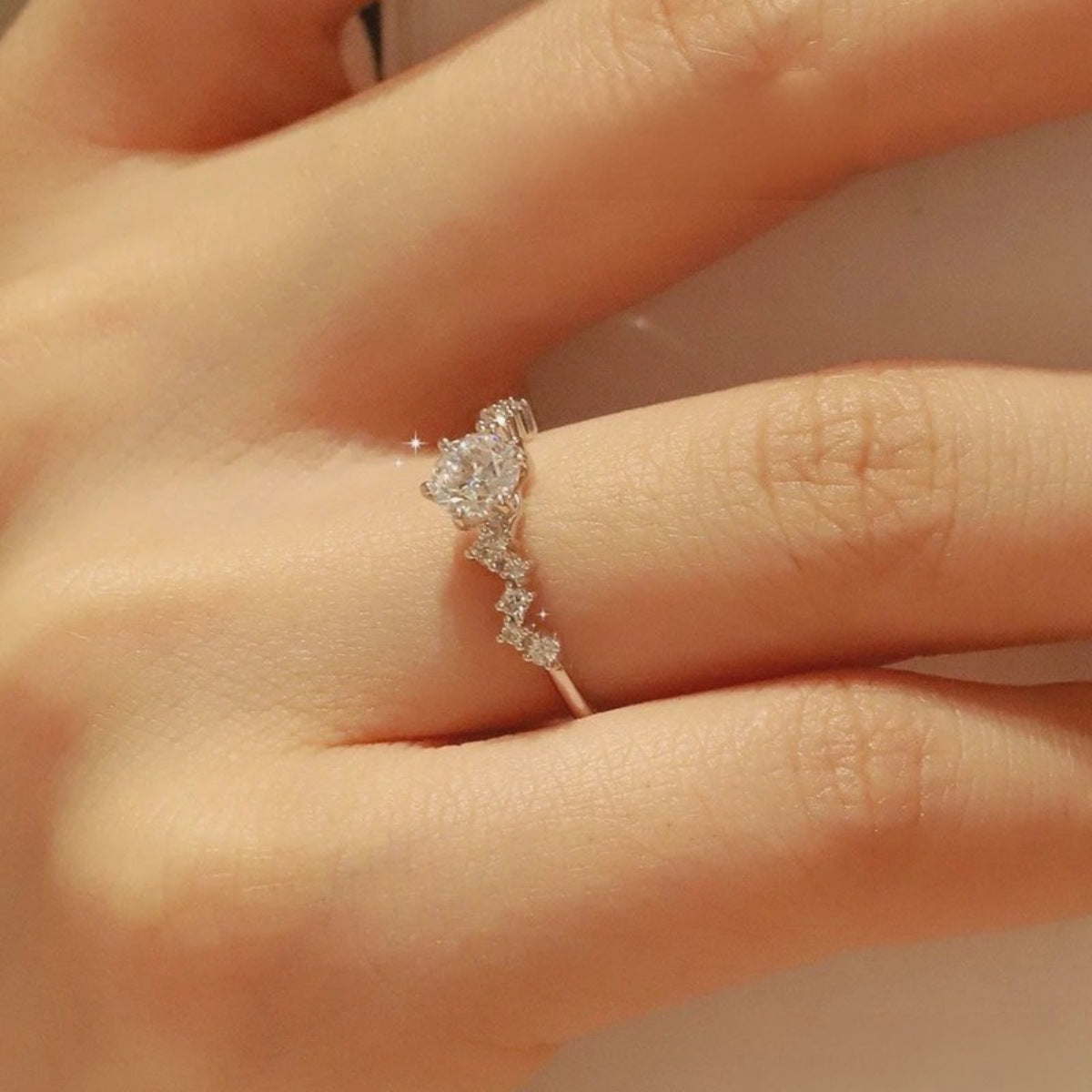 1 Carat Moissanite 925 Sterling Silver Ring