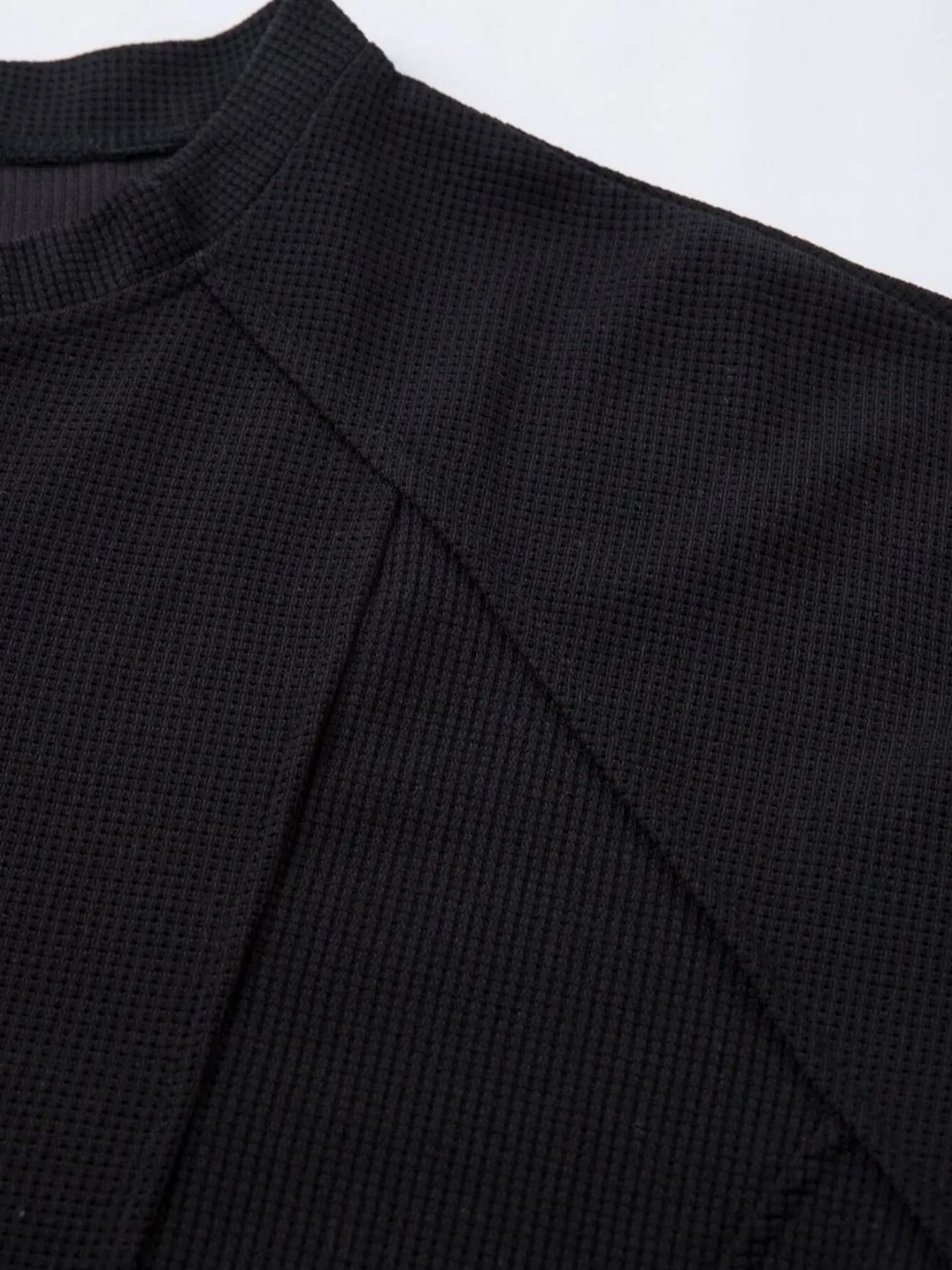 Men's Henley Structured Waffle-Knit T-Shirt
