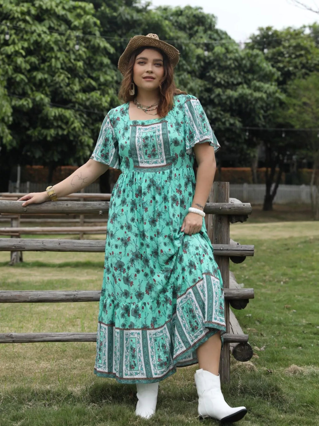 Plus Size Floral Print Square Neck Maxi Dress