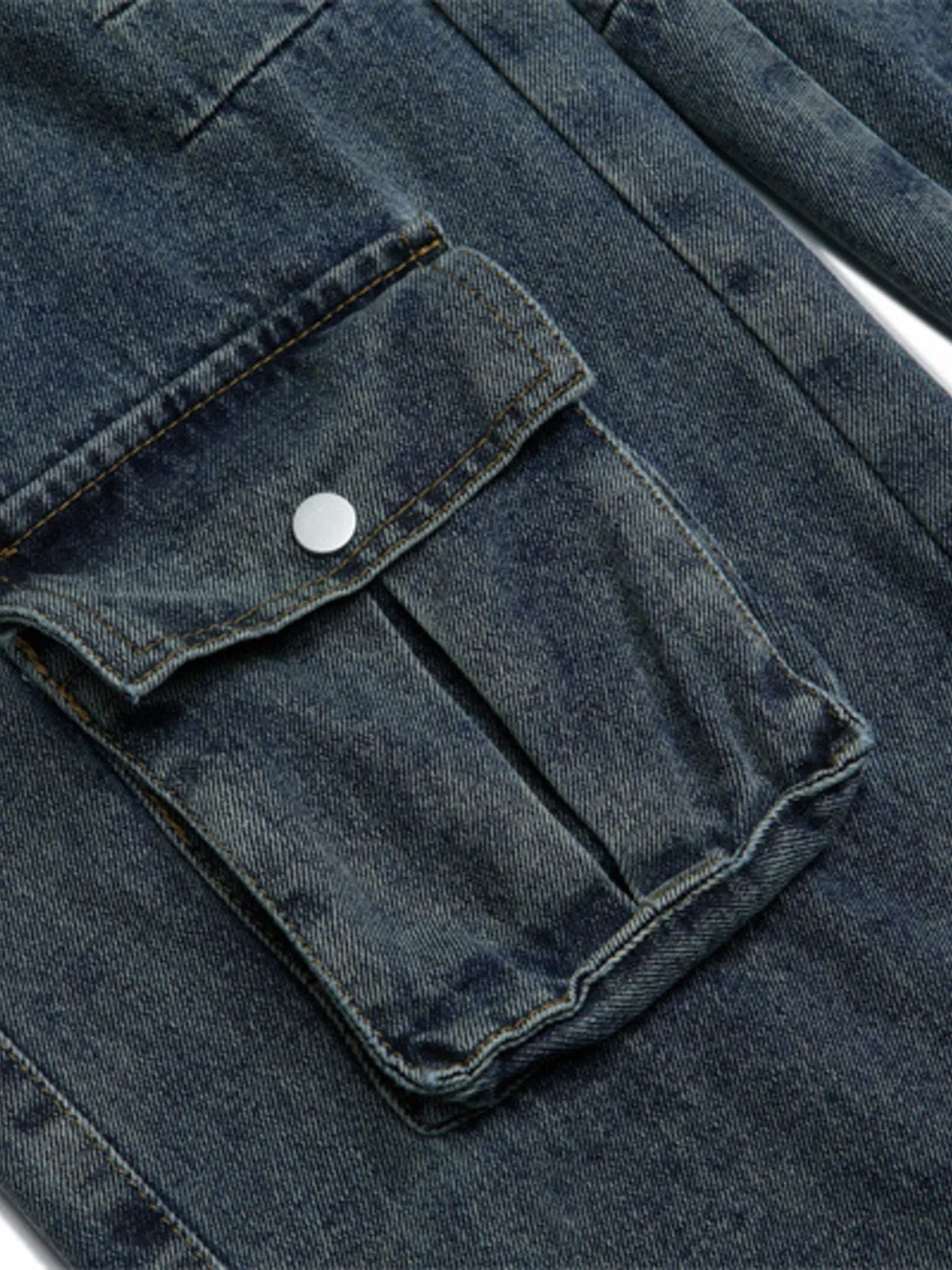 Men's Wide Leg Cargo Jeans