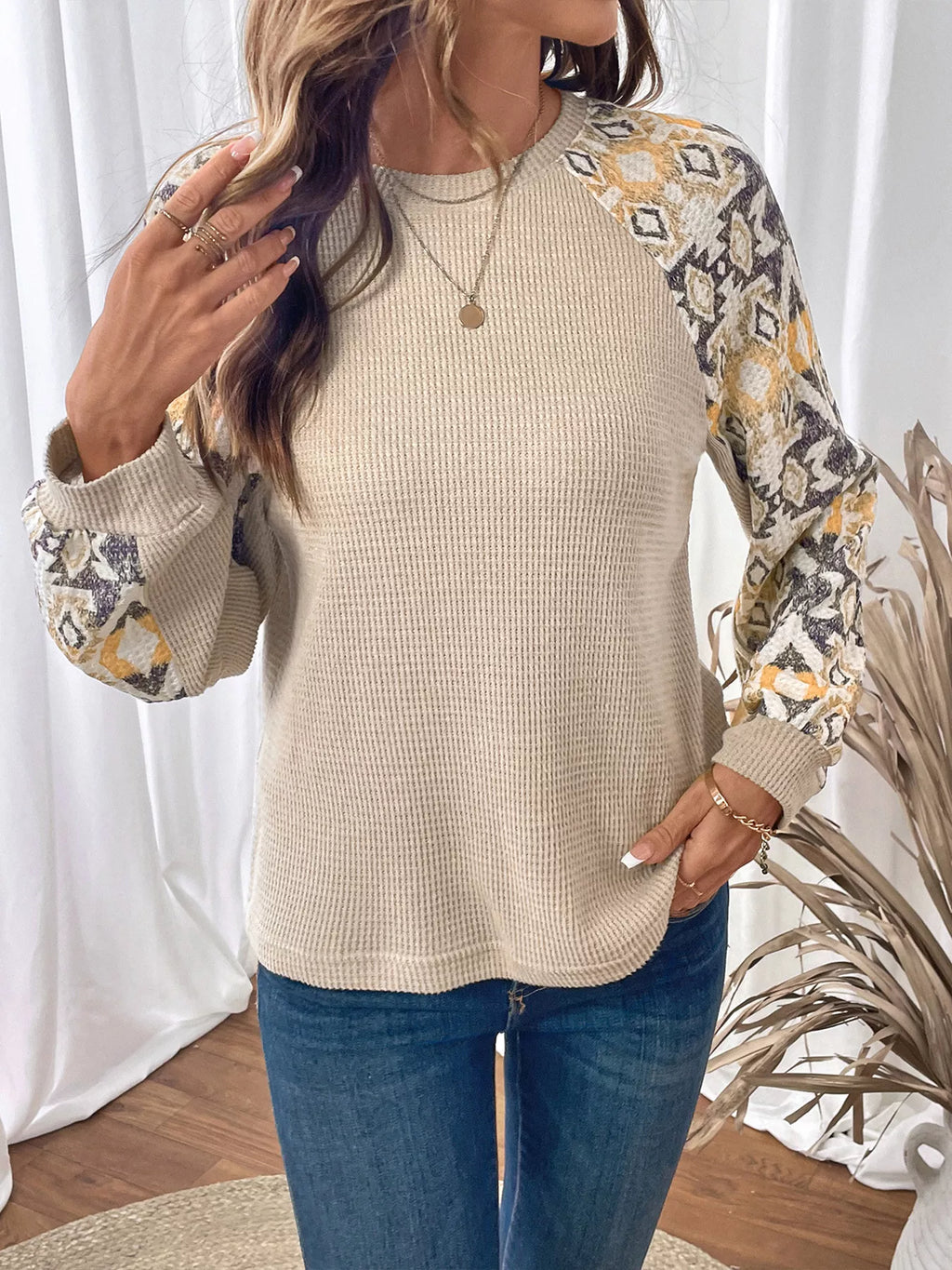 Geometric Pattern Long Sleeve T-Shirt
