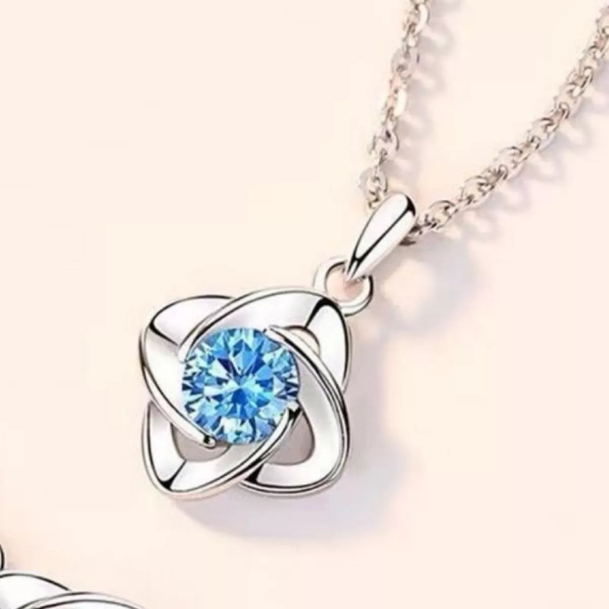 Four-Leaf Clover Pendant Necklace