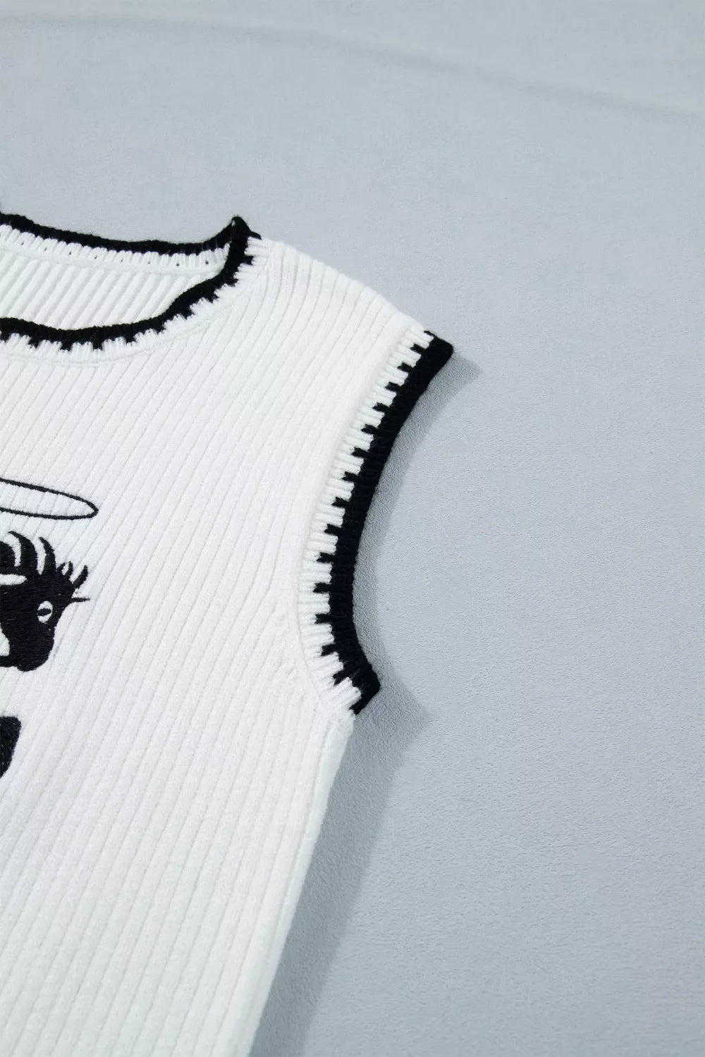 Contrast Trim Round Neck Rodeo Cowboy Sweater Vest