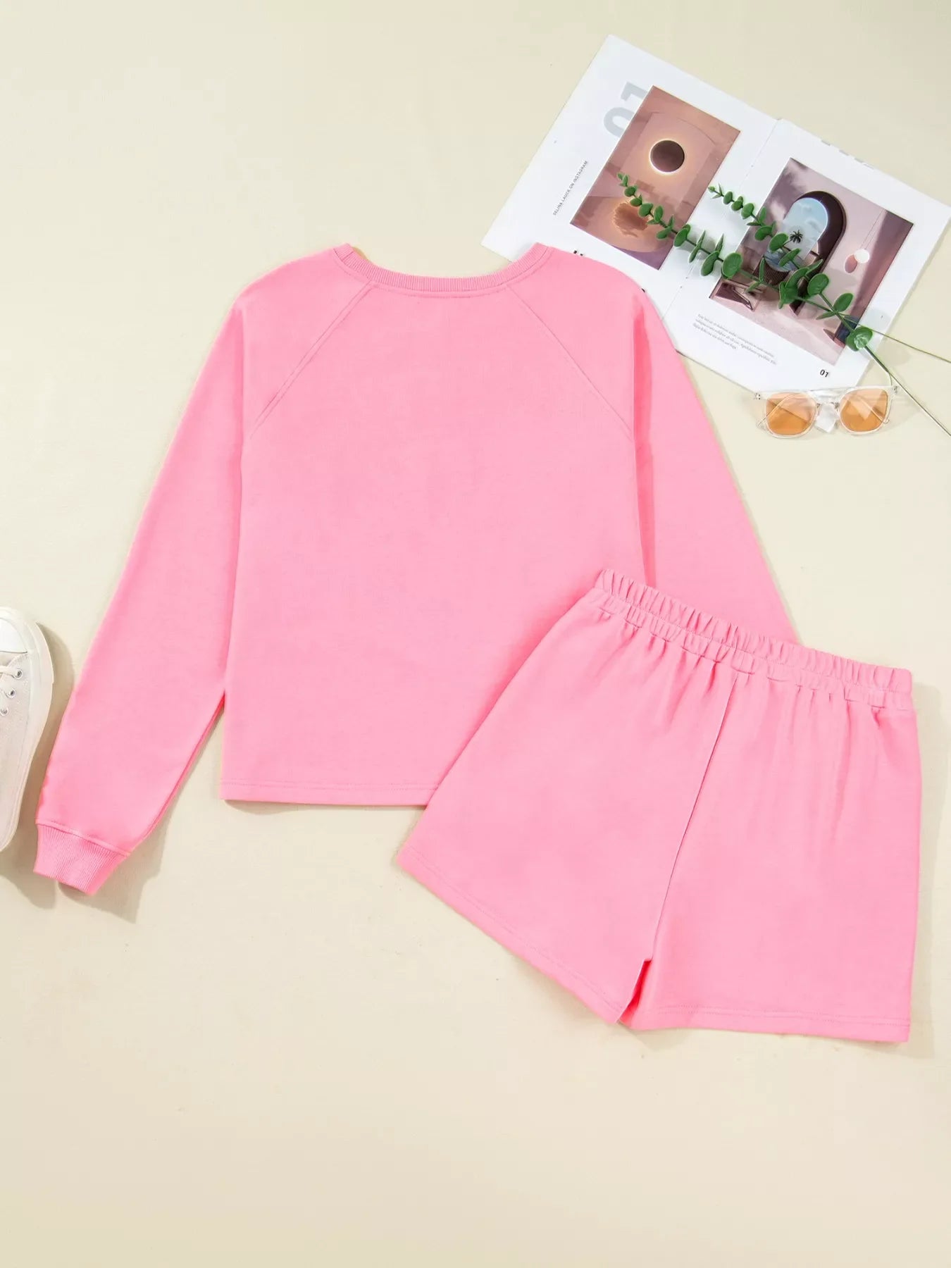Plaid Contrasted Double Christmas Tree Patched Raglan Sleeve Pullover 2pcs Short Set
