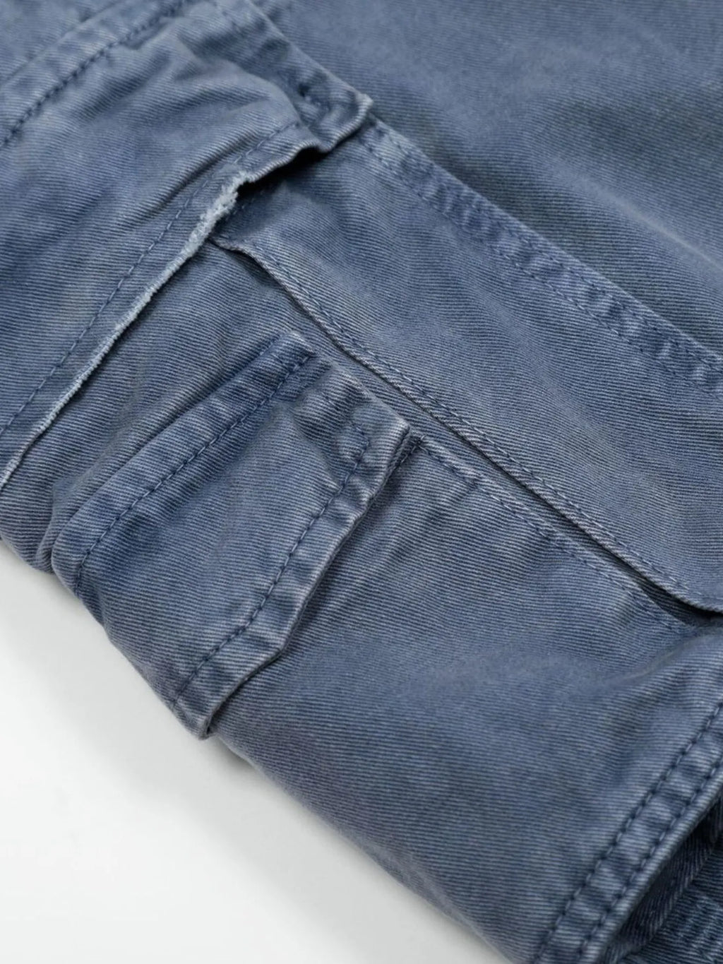 Men's Wide-Leg Cargo Jeans with Side Pockets