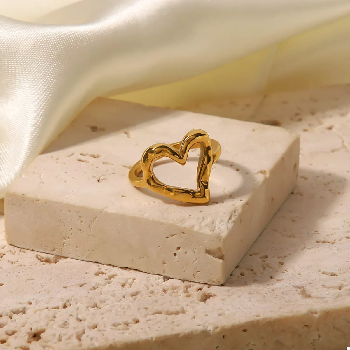 18K Gold-Plated Heart Ring